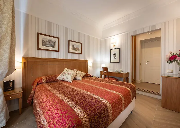 Residenza Romacentro 4*