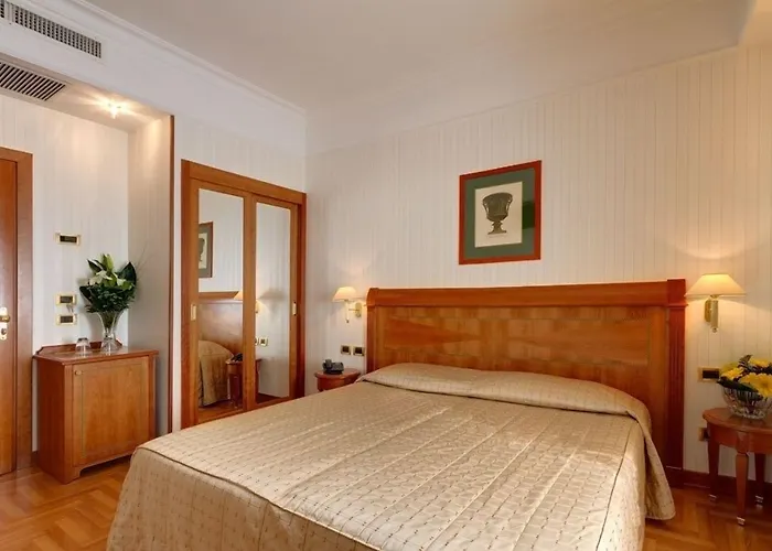 Residenza Romacentro 4*