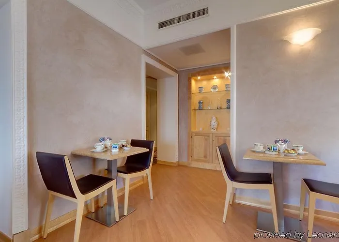 Pensión Residenza Romacentro 4*